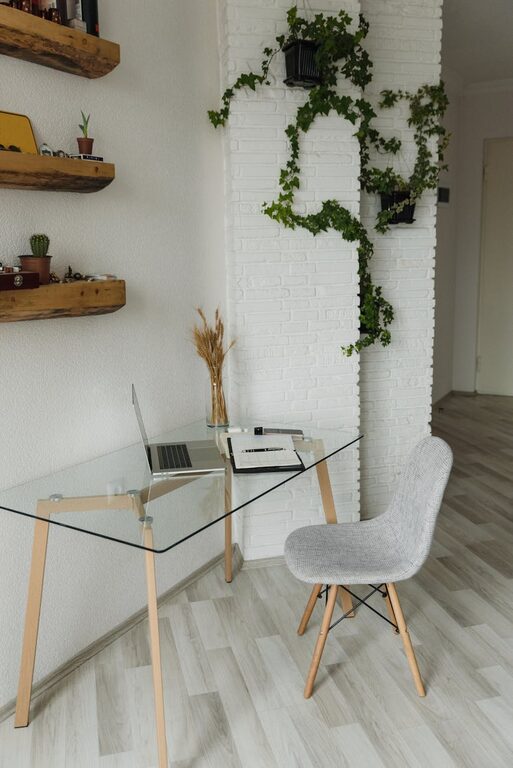 Tips for Creating a Cozy and Functional Home Office Space